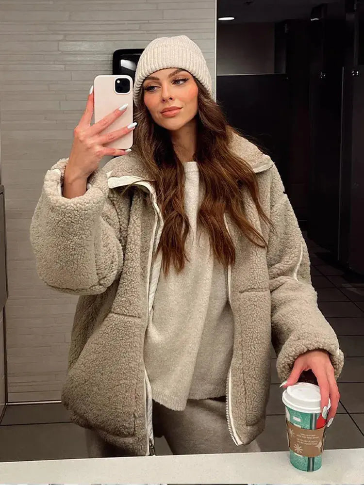 Women's Oversized Fleece Jacket with Zipper Front and High Collar