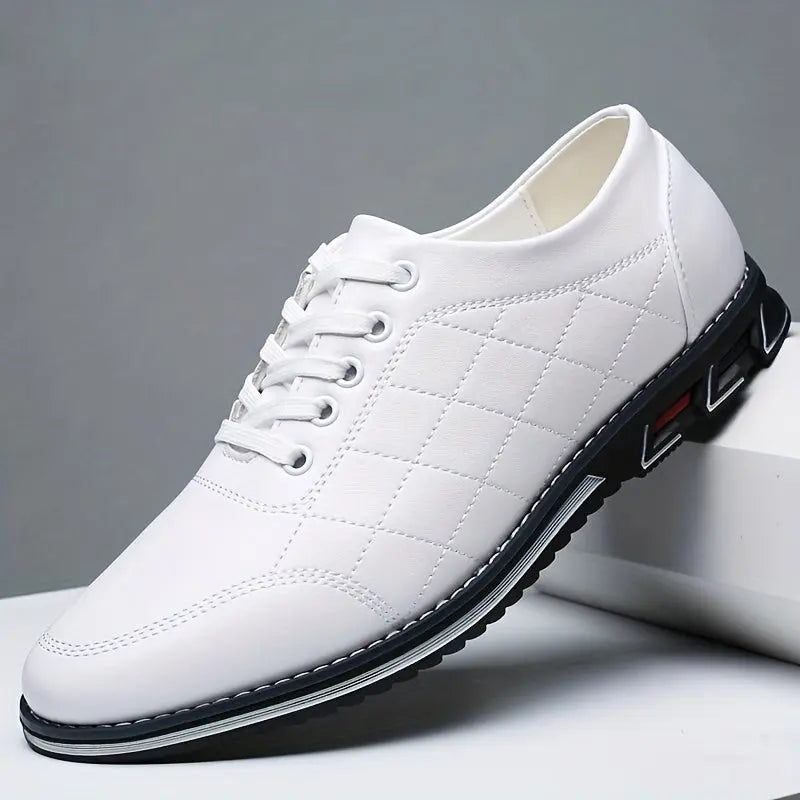 Men's Lace-Up Casual Shoes with Quilted Detailing and Sport Sole