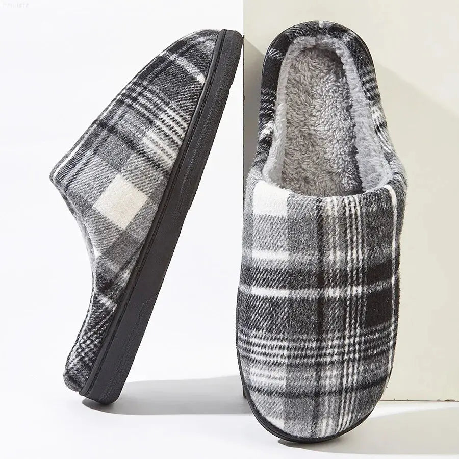 Men's Plaid Indoor Slippers with Plush Lining and Non-Slip Sole
