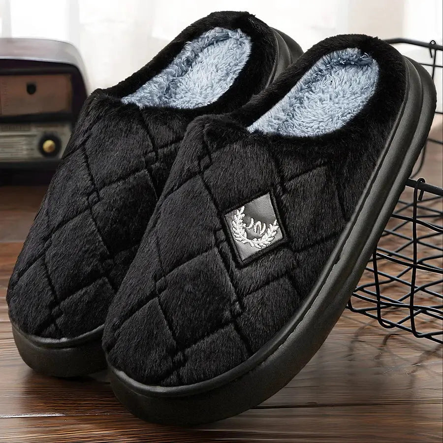 Men's Quilted Indoor Slippers with Plush Lining and Non-Slip Sole