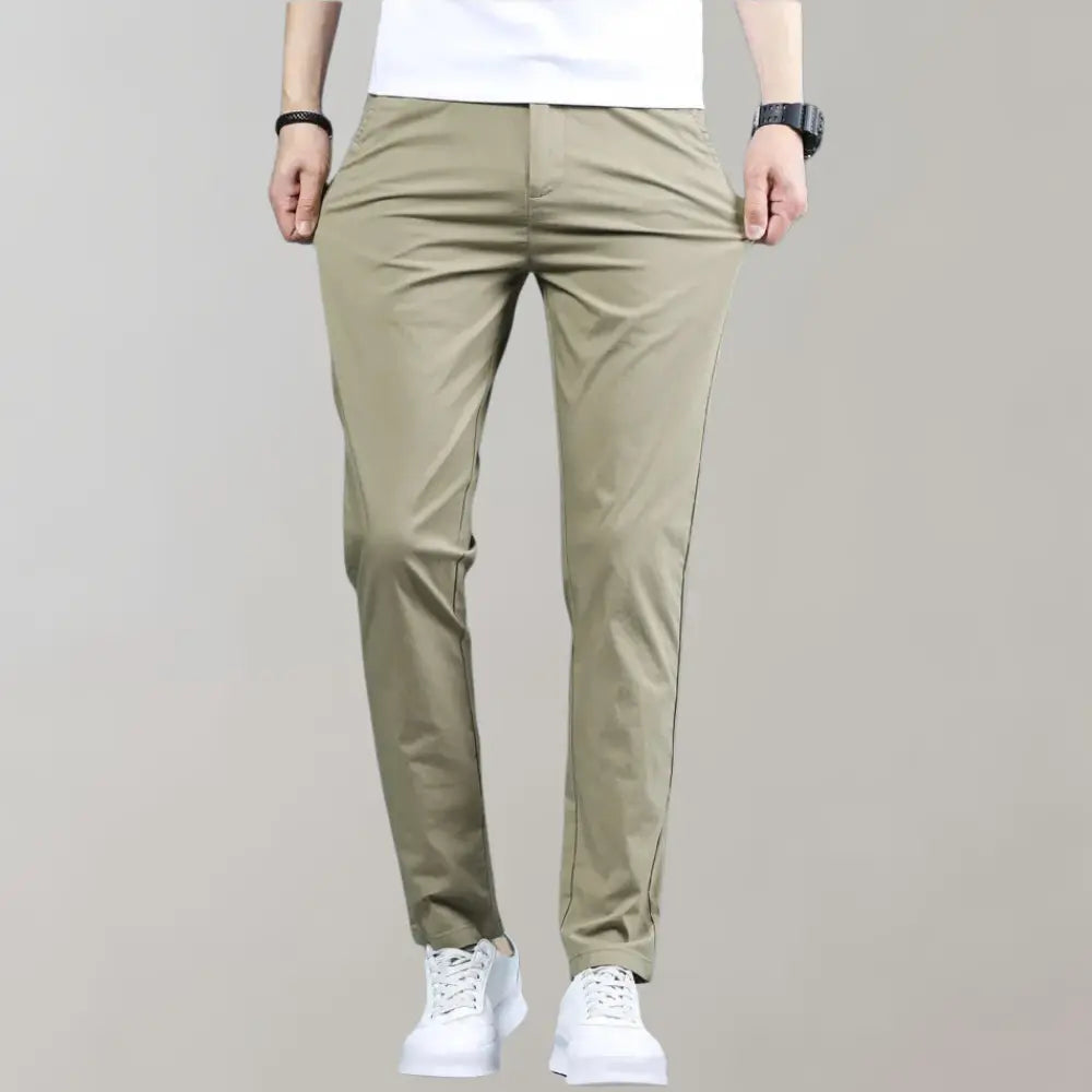 Men’s Straight-Leg Trousers With Side Pockets and Belt Loops