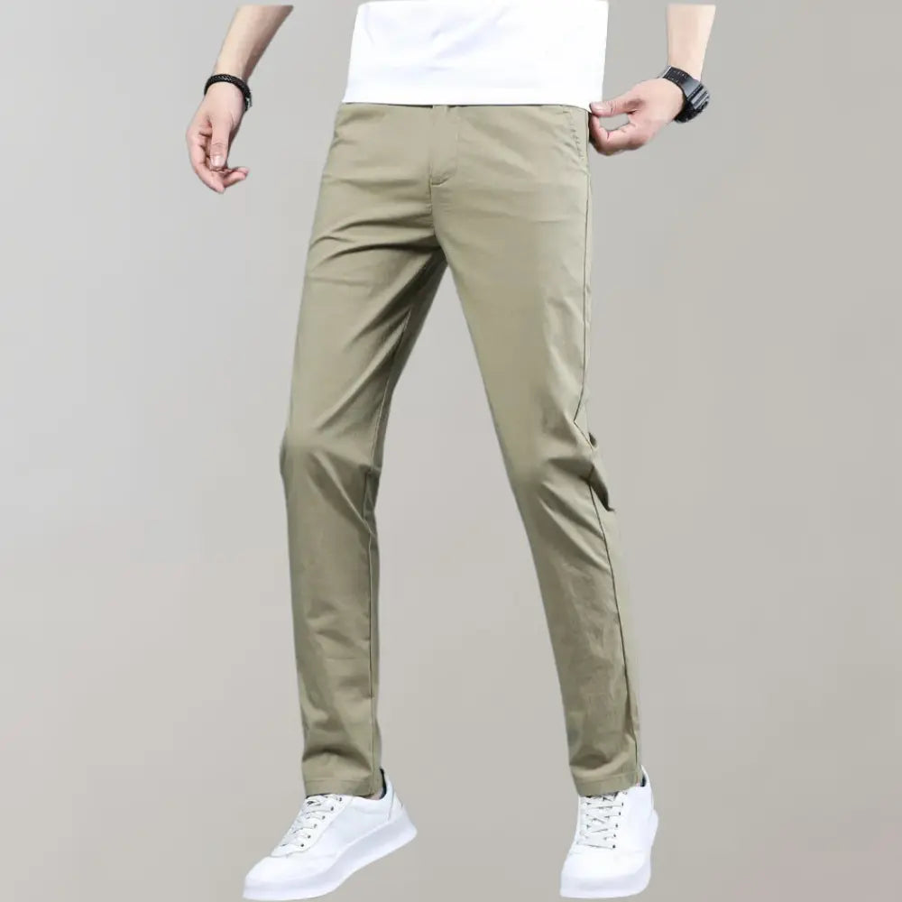 Men’s Straight-Leg Trousers With Side Pockets and Belt Loops