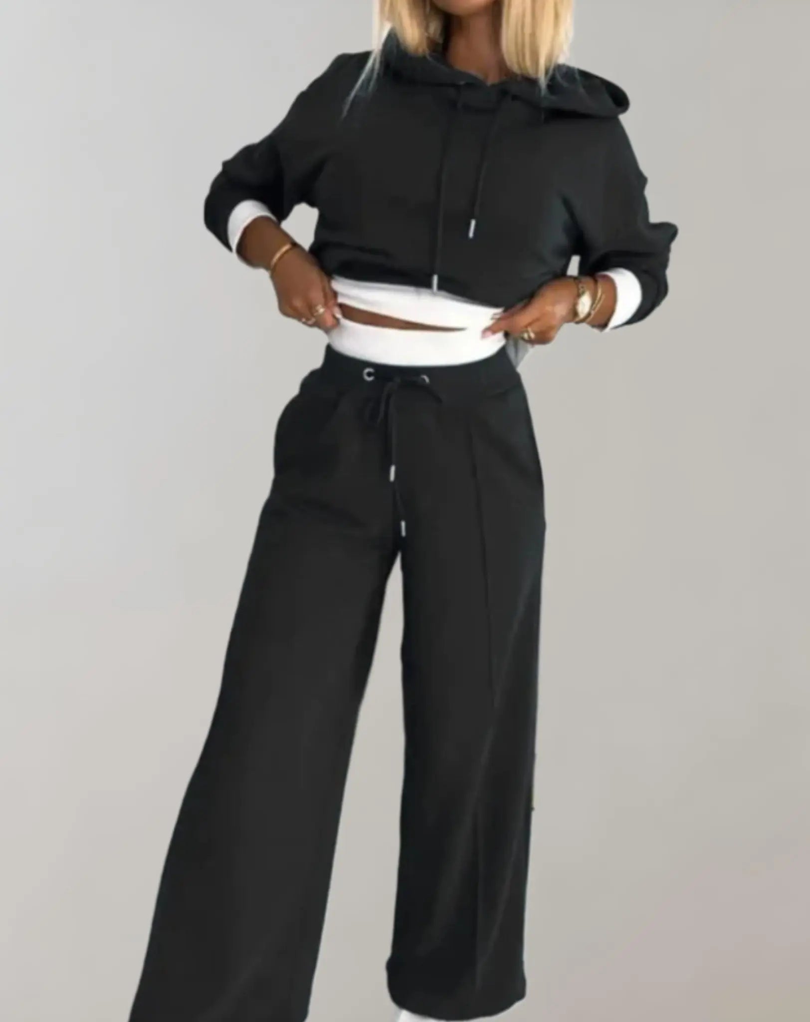 Women's 2-Piece Hoodie Tracksuit Set with Wide-Leg Trousers