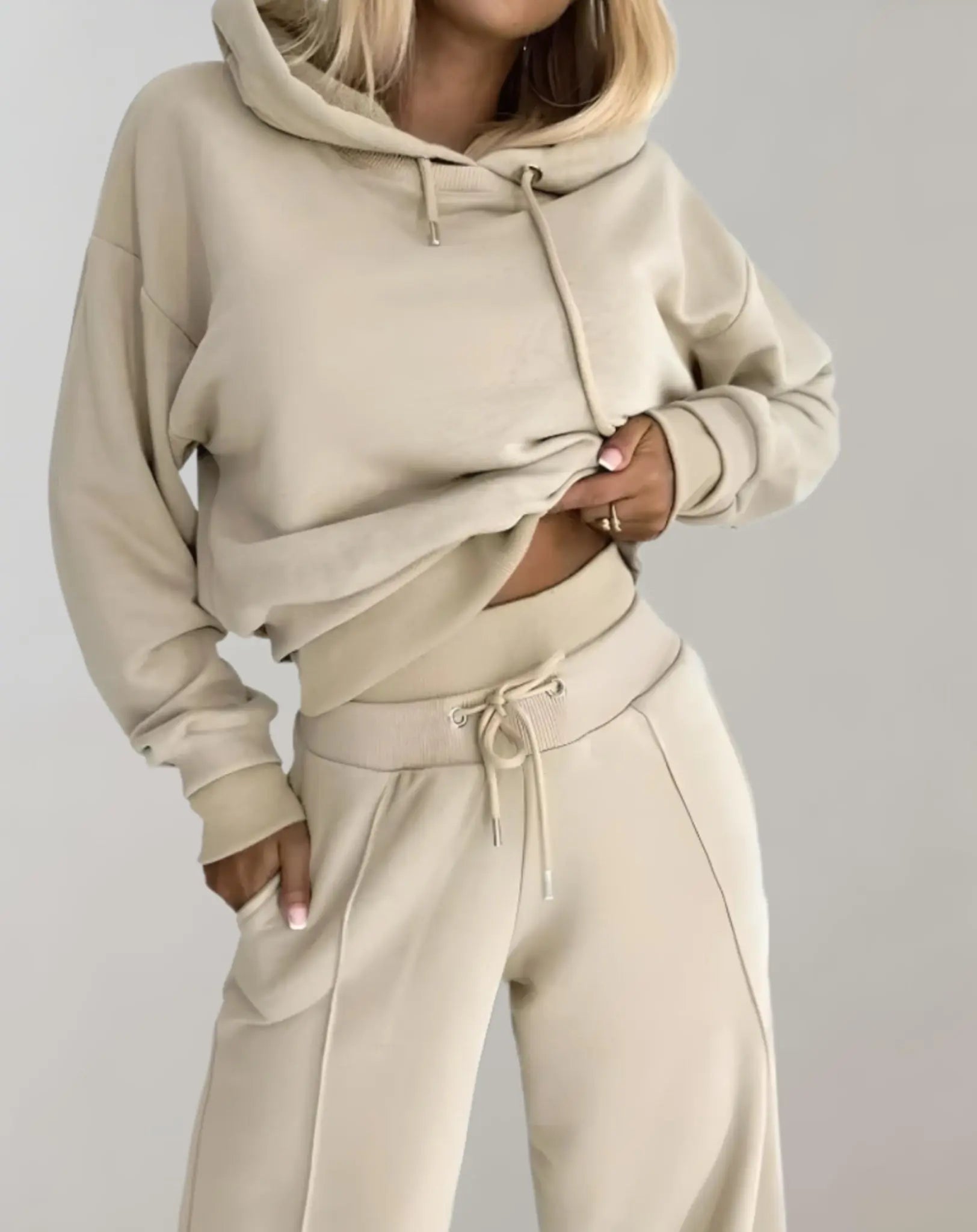 Women's 2-Piece Hoodie Tracksuit Set with Wide-Leg Trousers